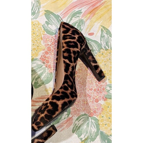 Diane Von Furstenberg leopard print heels - Picture 4 of 9